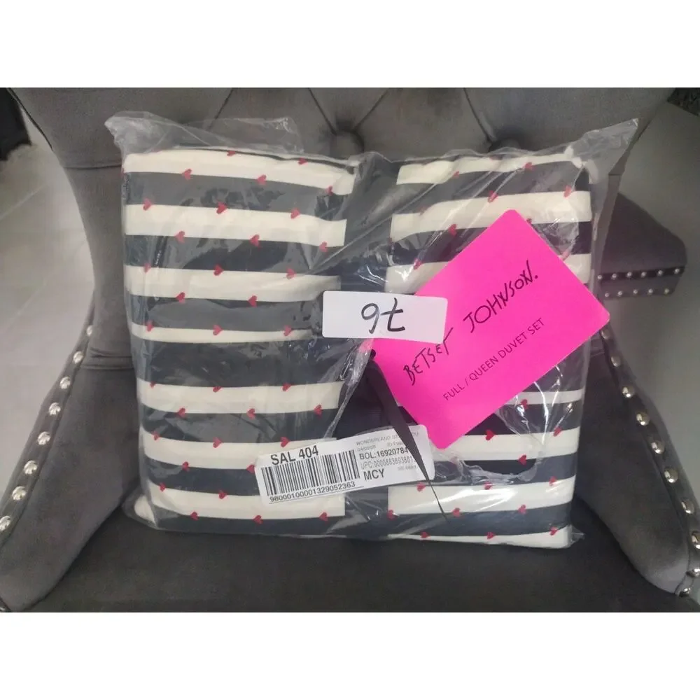 Betsey Johnson Full Queen Duvet Set~Wonderland Stripe~ Hearts Duvet/Sham Set NEW